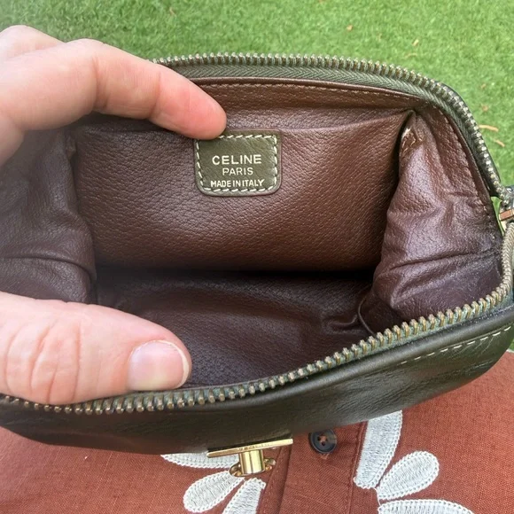 CELINE. Cosmetic pouch - Picture 4 of 16